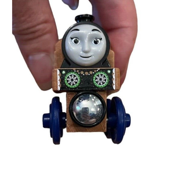 Lot of 3 Real Wood Series Birthday Thomas the Train, Cake Cargo Car, Ashima RARE - Picture 5 of 6